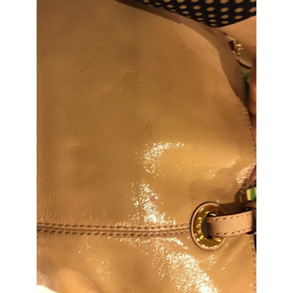 Michael Kors BEIGE PATENT LEATHER TOTE BAG PURSE (300